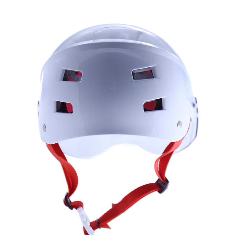 男女皆宜的头部保护安全保护滑冰头盔